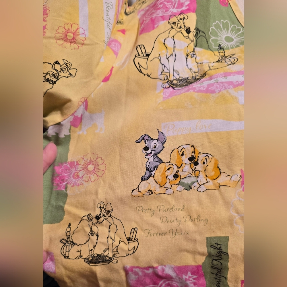 Disney Lady And The Tramp Scrub Top with Whimsical Print - Medium - Picture 2 of 5